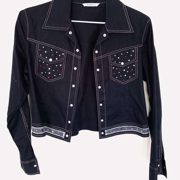 Black cotton collared short summer blazer accented with shiny colored beadings - Picture 13 of 16